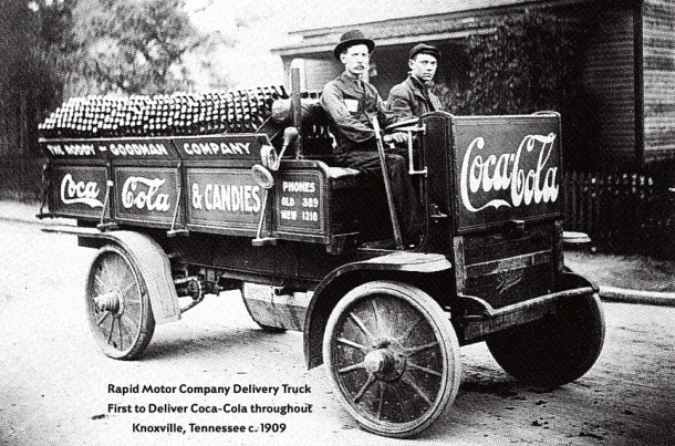 coca_cola_delivery_truck_knoxville-610x403.png