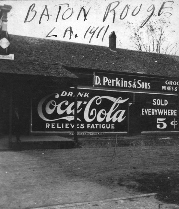 Covered roadside grocery store. Baton Rouge, LA 1911