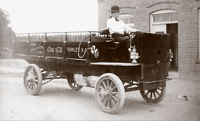 Coca-Cola truck from 1908