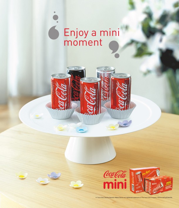 Coca-Cola mini cans "Enjoy a mini moment", 2009