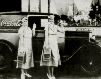 Coca Cola Truck 1930's 2 Ladies with Handy 6 pack